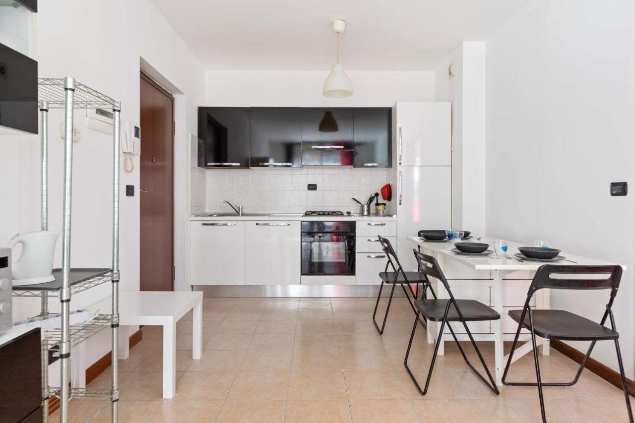 Milano-Rubattino Budget Apartment Extérieur photo
