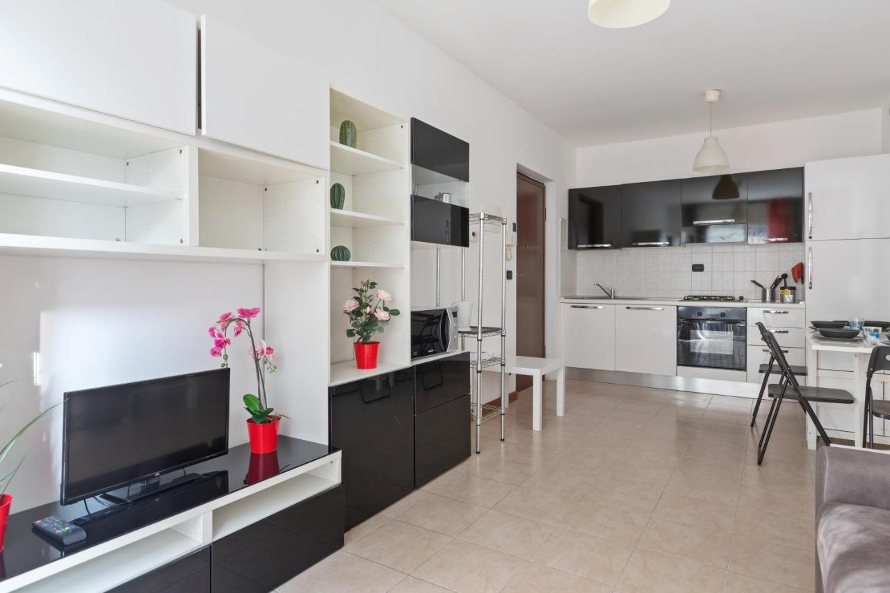 Milano-Rubattino Budget Apartment Extérieur photo